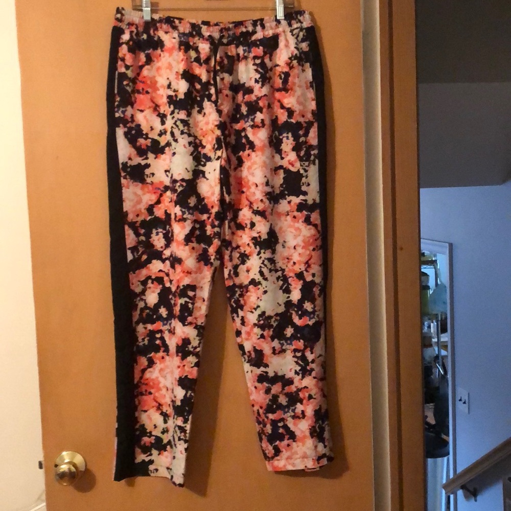 Target Xhilaration flowy floral tuxedo pants